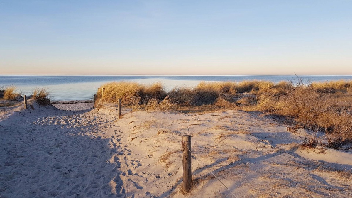 Gross Stroemkendorf Apartment | Comfortable Apartment near Insel Poel