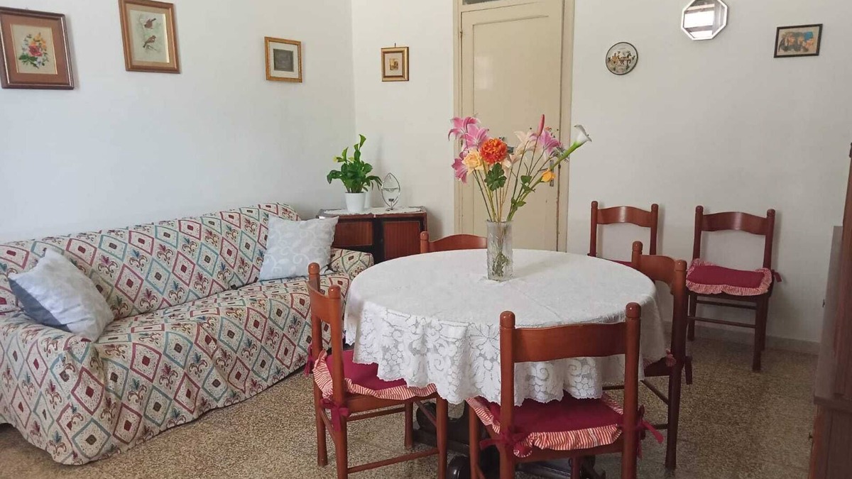 Marsala House | Comfortable facility in quiet setting. Large outdoor space, a few kilometers from the sea