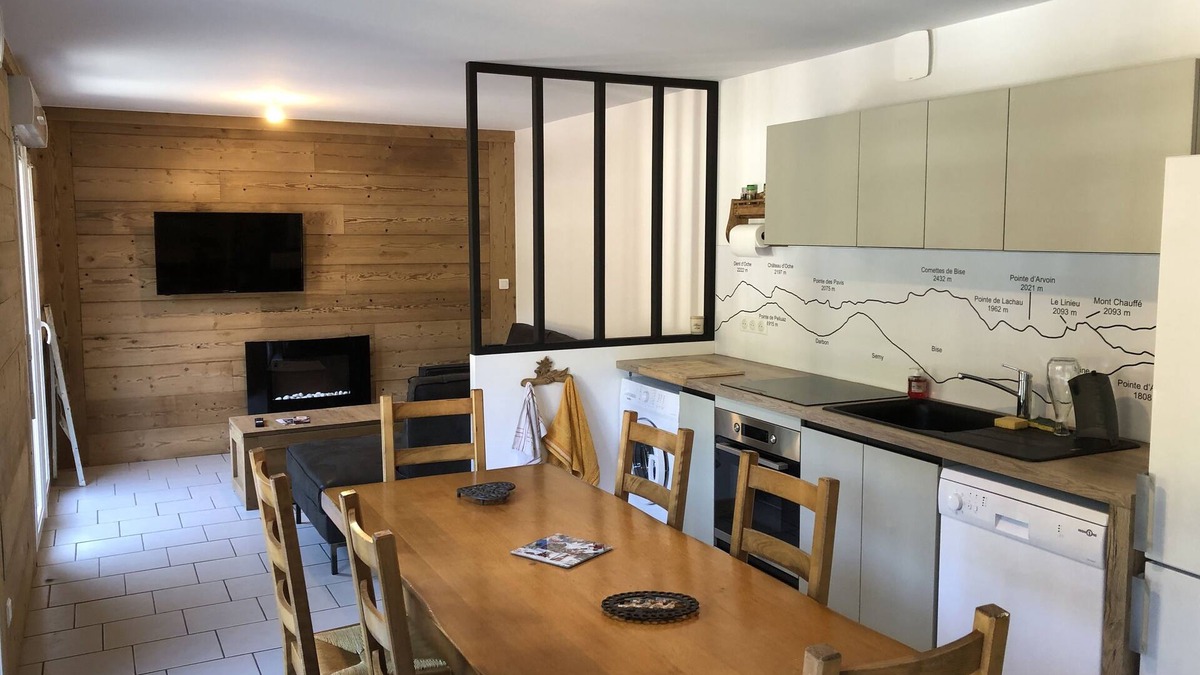 Bernex Apartment | Comfortable family apartment (new)