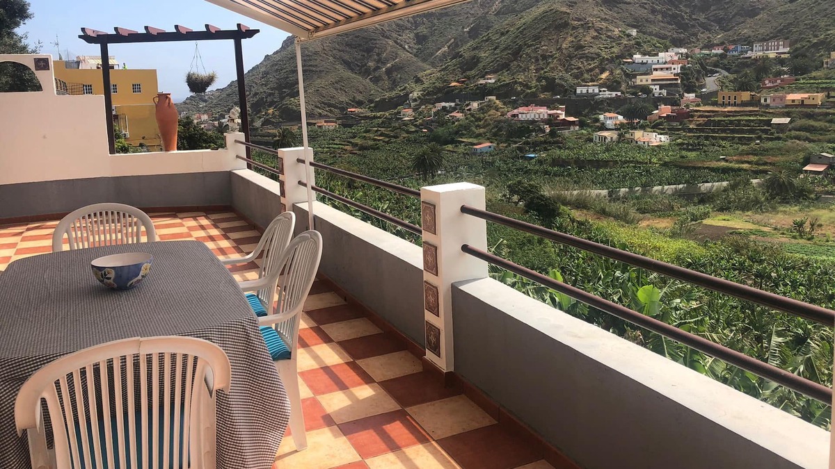 Hermigua Apartment | Comfortable holiday for max. 4 people, quiet, central, WIFI, beautiful view