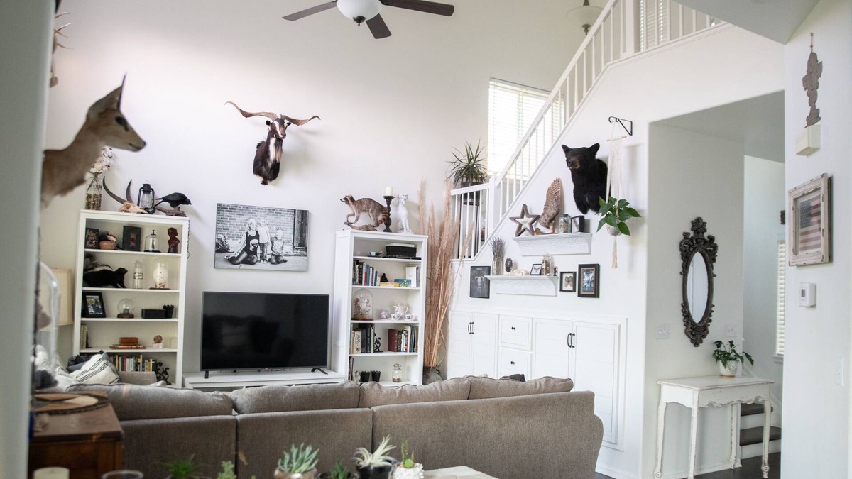 Brighton House | Comfortable home on quiet street with a large backyard, close to DIA