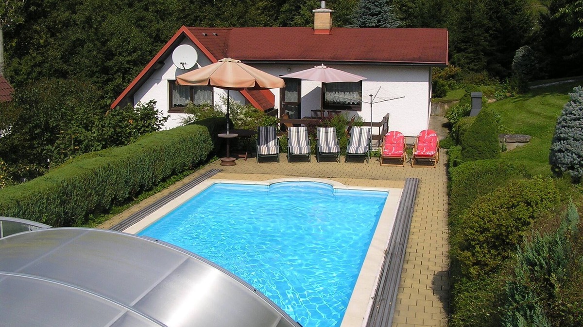 Mirova pod Kozakovem House | Comfortable house in Bohemian Paradise with swimming pool, internet