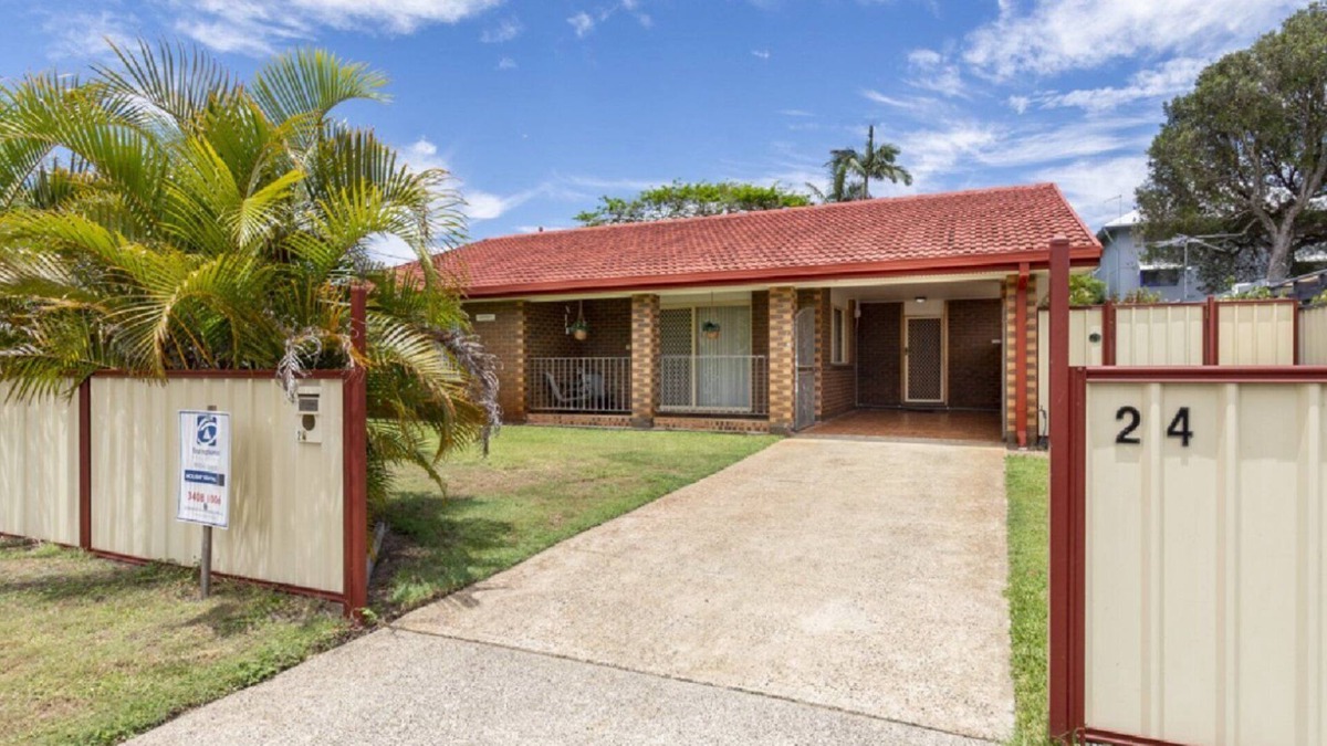 Bellara House | Comfortable Lowset Family Home