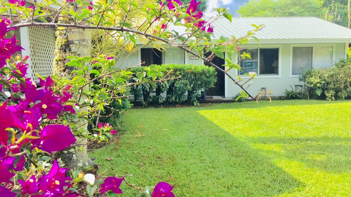 Kapoho House | Comfortable luxurious. Lava tours ,luxury Puni Kai Shops, fissure 8, geo thermal