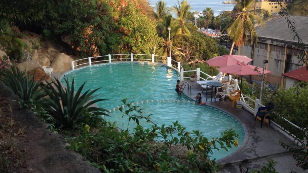 Las Playas Apartment | Comfortable apartment 5 min walk from the beach