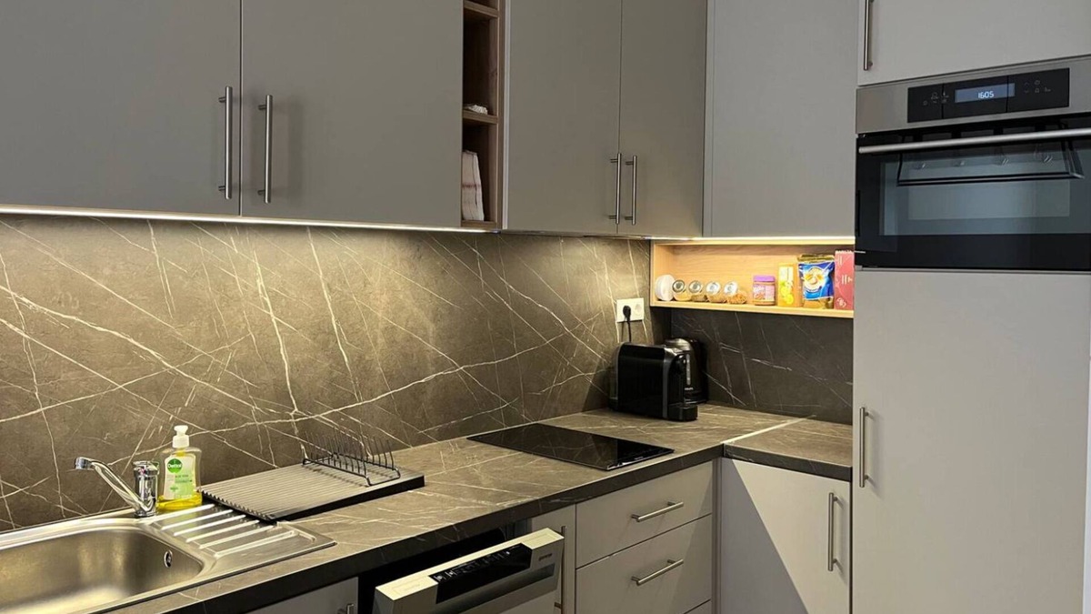 Vizafogo Apartment | Comfortable place on the Marina port