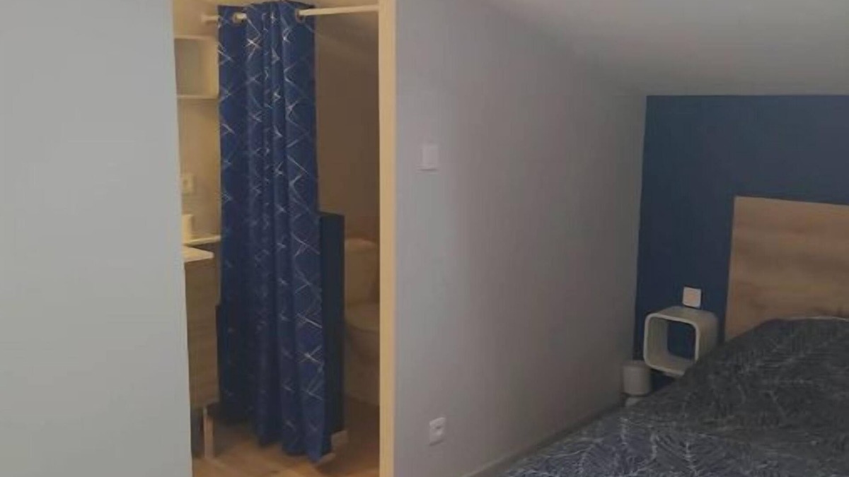 Aiguelèze Apartment | Comfortable, quiet apartment ideally located between Albi and Cordes