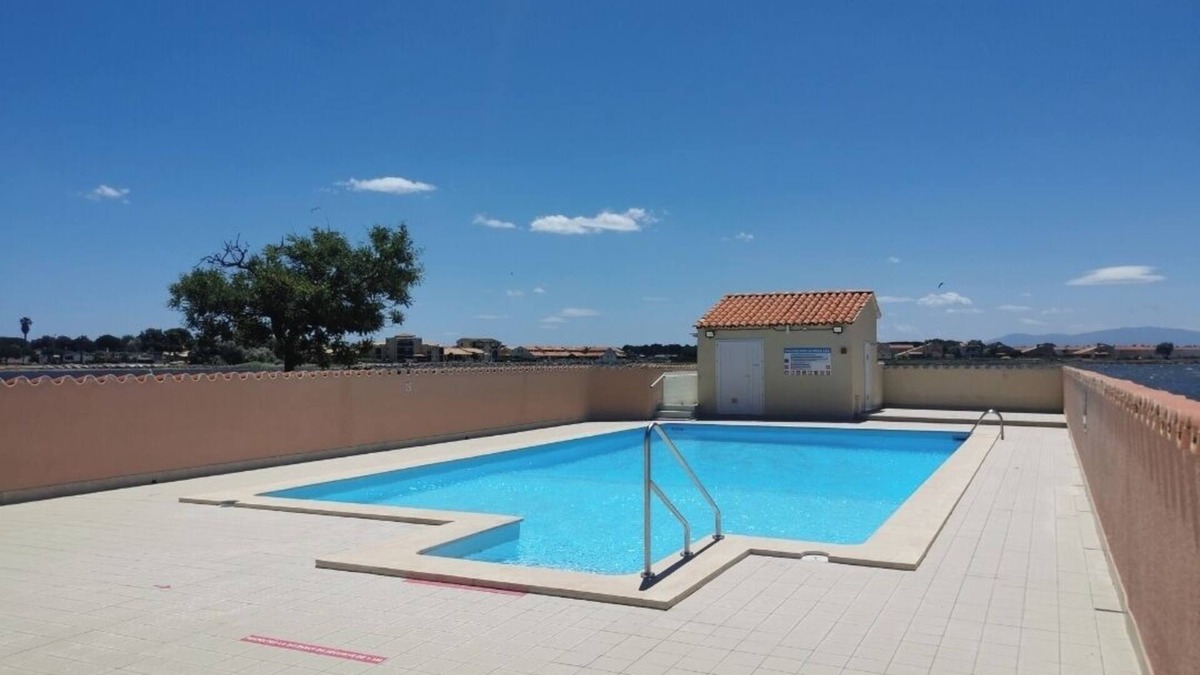 Le Barcares Apartment | Comfortable T3 apartment in secure residence with swimming pool.