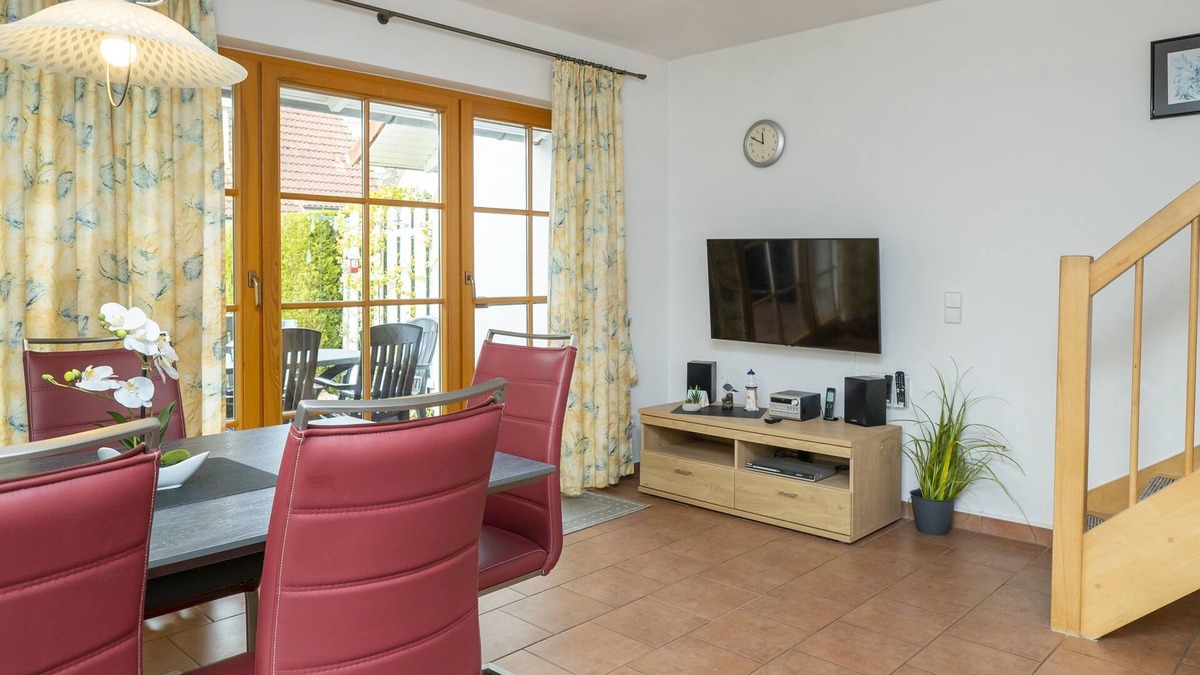 Zingst House | Comfortable terraced house in a quiet location in the vacation park!