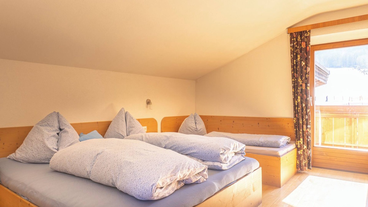 Niederau Bed & Breakfast | Comfortable triple room in Tyrol