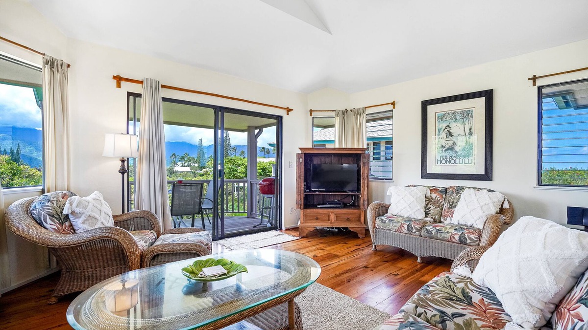 Princeville Villa | Comfortable villa with amazing views of Kauai - beach nearby