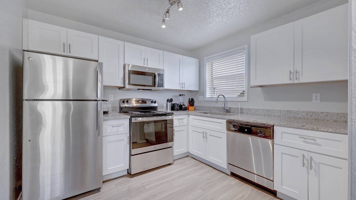 Milwood Apartment | Comfy 2BD Apt | Austin Texas