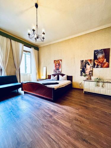 Josefstadt Apartment | Comfy 2BR Apt, for 5P Easy Access to Stadthalle