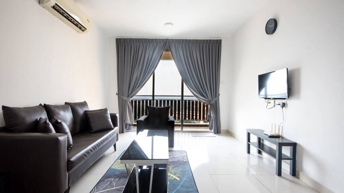 Johor Bahru Apartment | Comfy 3BR Apt @ KSL Daya Near IKEA Tebrau, Parking