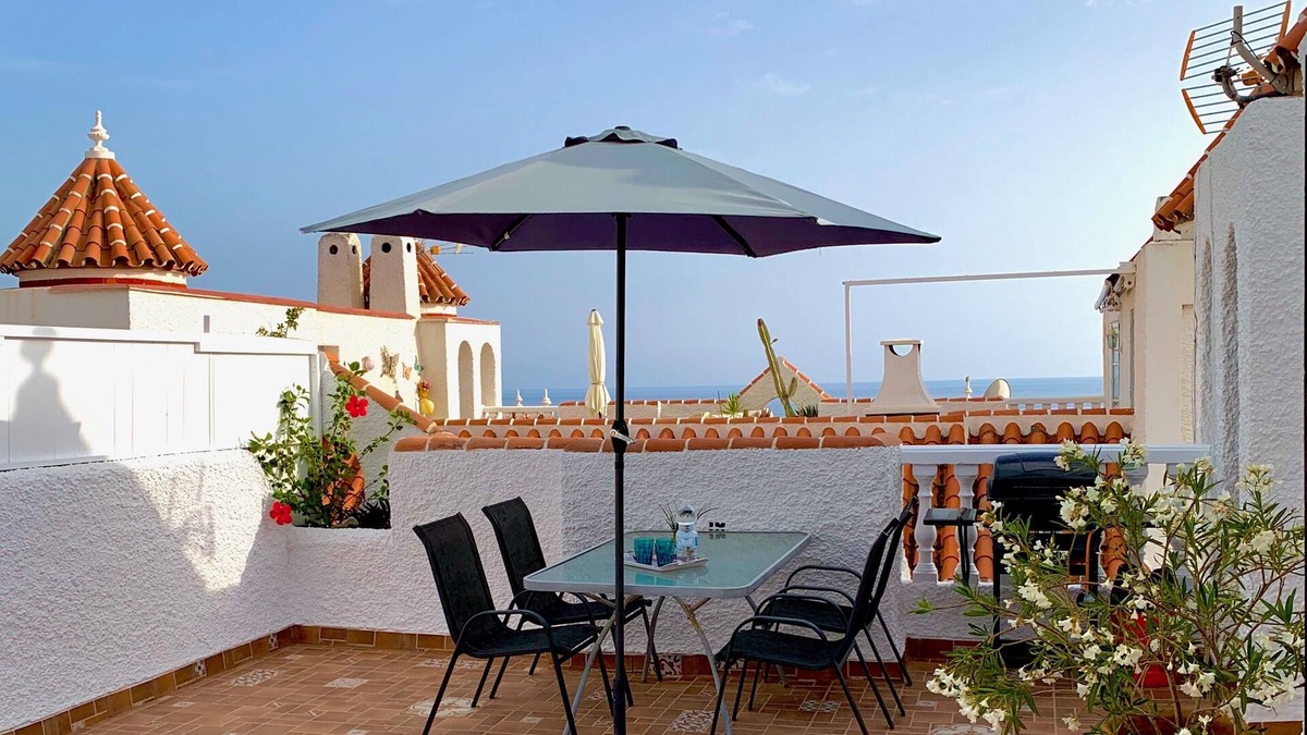 Mezquitilla Apartment | Comfy and cozy with rooftop terrace
