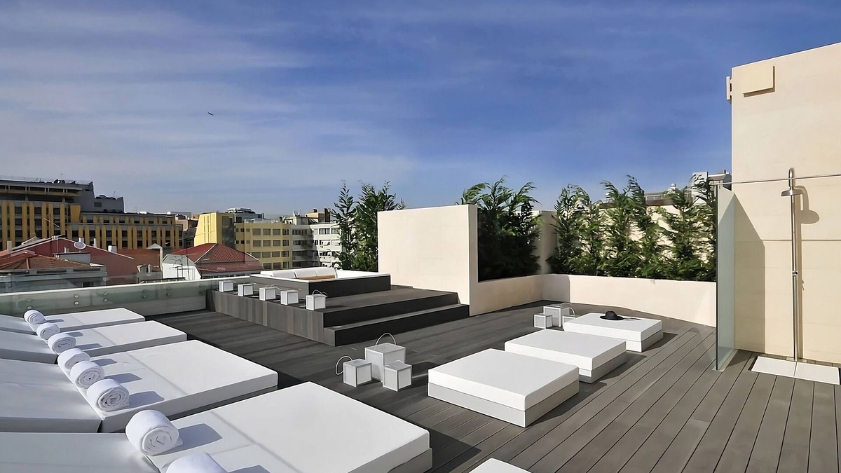 Santo Antonio Hotel | Comfy and Modern Unit w/Full Kitchen at Altis Prime! Onsite Jacuzzi, Sundeck!