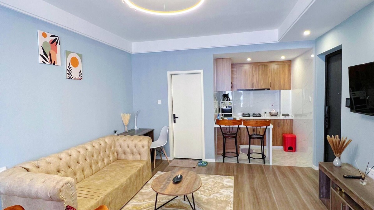 Kilimani Apartment | Comfy Apartment-Pool & Gym in Kilimani- Nairobi Near National Park