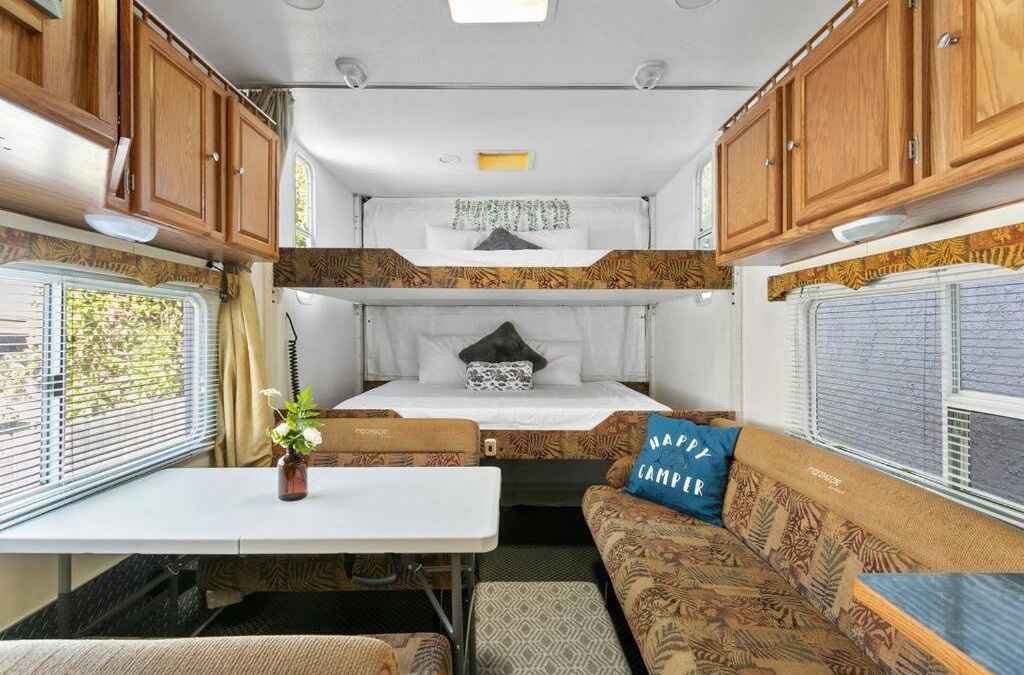 Corona House | Comfy Camper--Group, Family, Kid, & Pet-Friendly