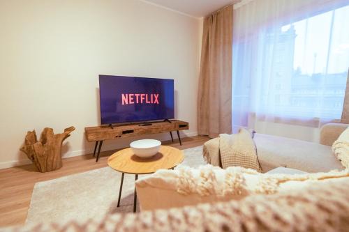 Alppiharju Apartment | Comfy City Spot Close to Tripla Mall and Dining