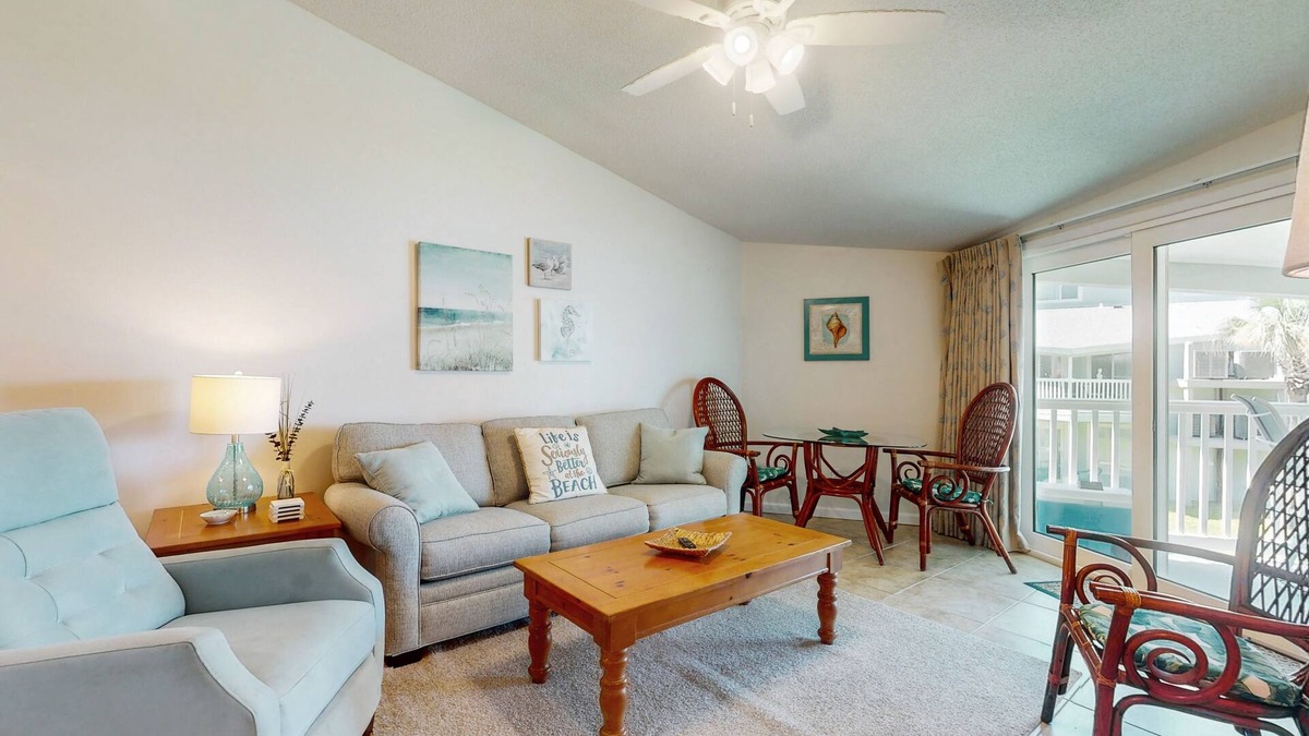 Villa Sabine Condo | Comfy Coastal Condo w/Gorgeous Bay Views & Nearby Beach Access