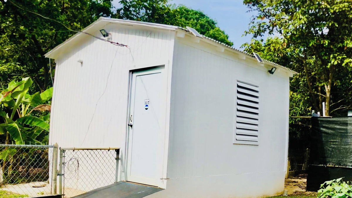 Camaceyes Apartment | Comfy & cozy studio vacational, 5 mins from the beach crash boat in Aguadilla PR