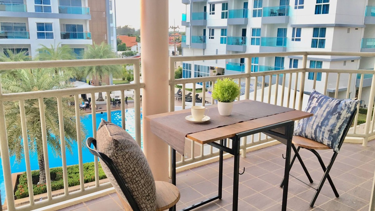 Kram Apartment | Comfy family beach front condo unit A307