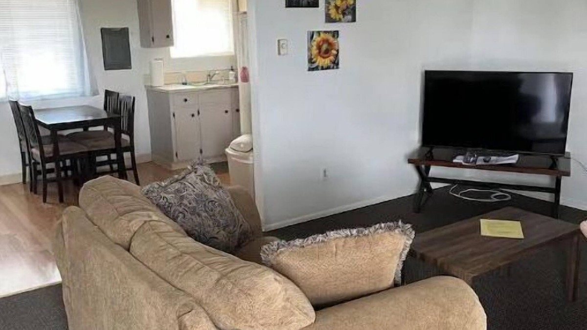 Idaho Falls Apartment | Comfy, Home-Away-From Home, 2 bedroom apartment.