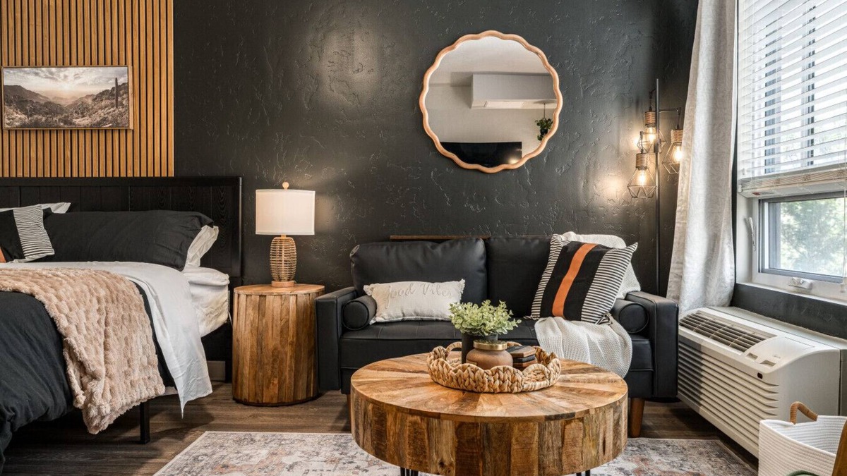Boise Apartment | Comfy King Bed, Pool, Coffee Bar