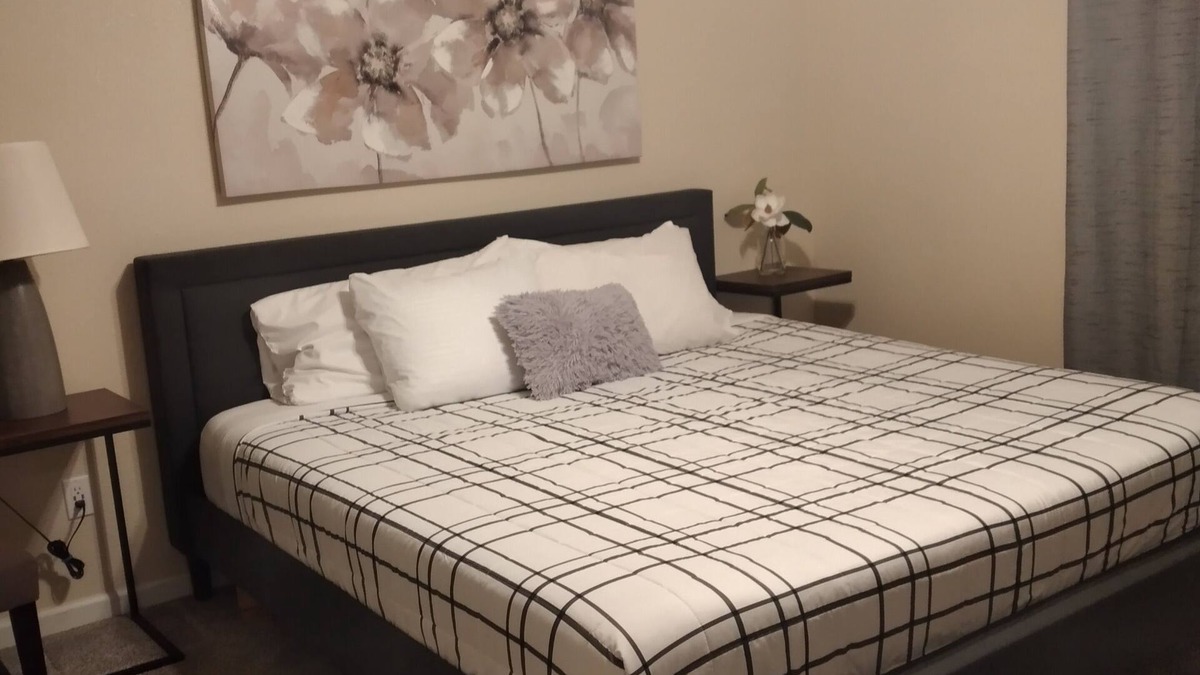 Yuma House | Comfy Retreat