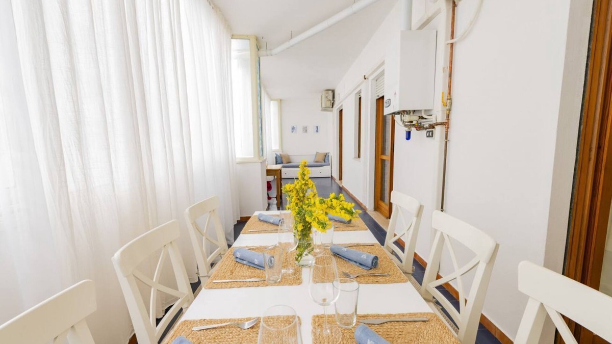 Montesilvano Apartment | Comfy Sea View Apt. with Covered Balcony & Parking