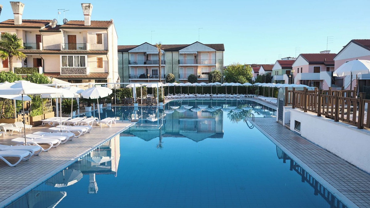 Rosapineta Apartment | Comfy seaside flat-Beahost