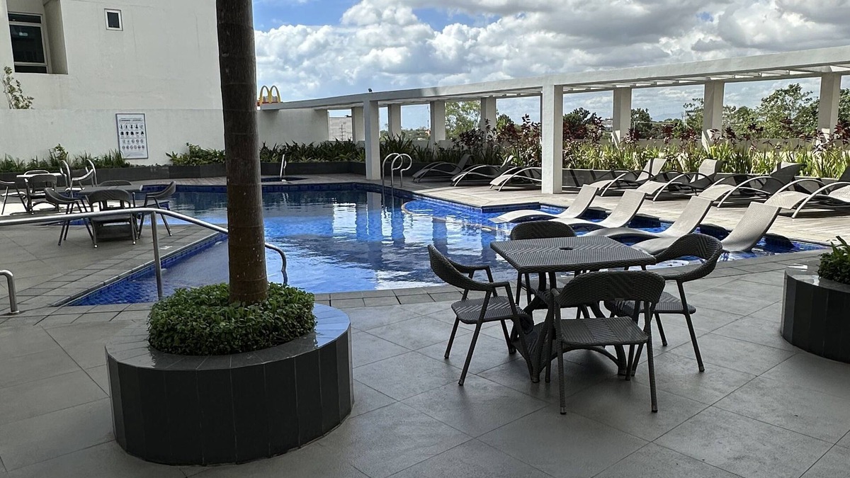 Iloilo Apartment | Comfy Studio UnitM OneMadison35