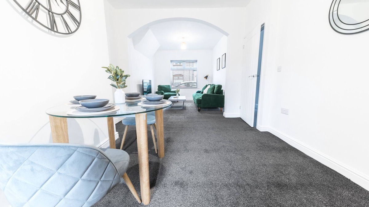 Walney House | Comfy & Stylish Escape Peaceful Location