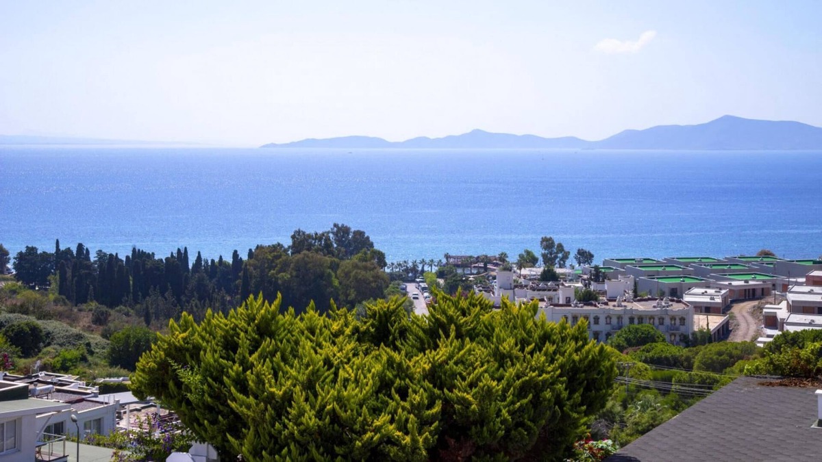 Mentese Villa | Comfy Villa with Shared Pool and Terrace in Bodrum