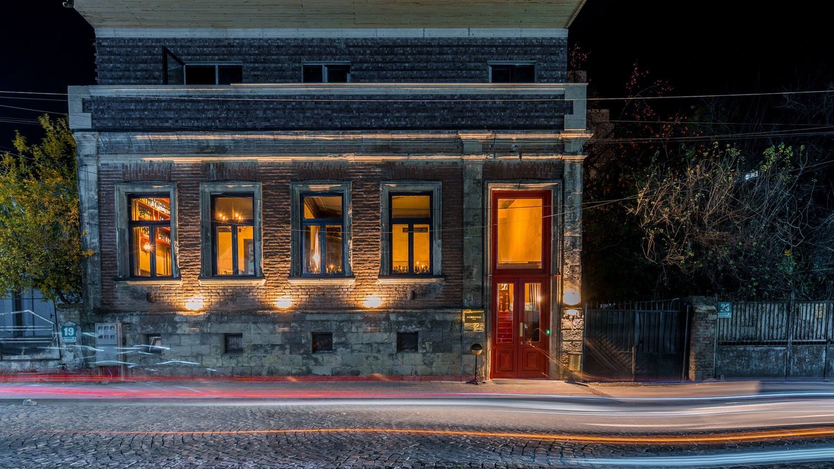 Kutaisi Hotel | Communal Hotel Kutaisi