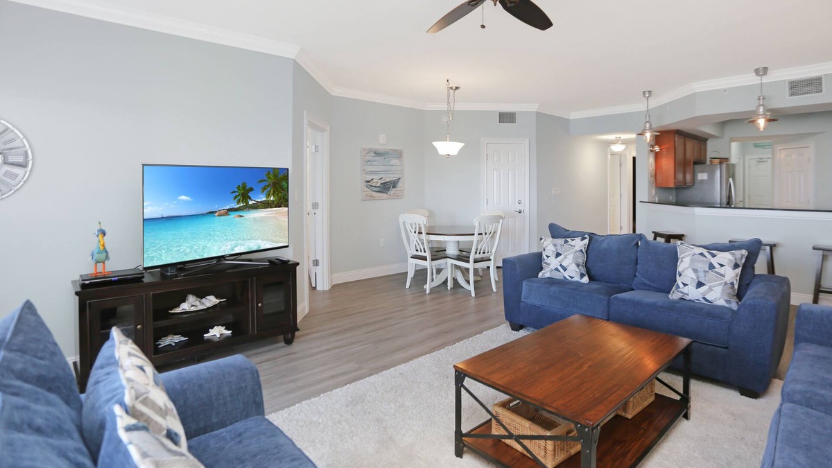 Mexico Beach Condo | Community Pool & Hot Tub, Near Beach ~ Paradise Shores 302