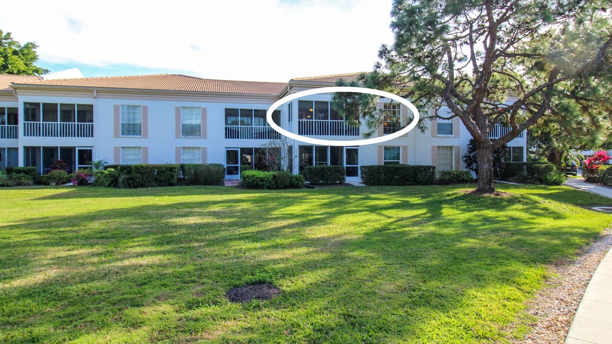 The Meadows Condo | Community Pool, Sarasota, Ivory Cottage