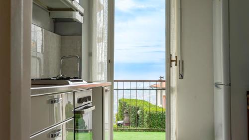 Caslino d'Erba Apartment | Como Lake Palanzone-Appartamento