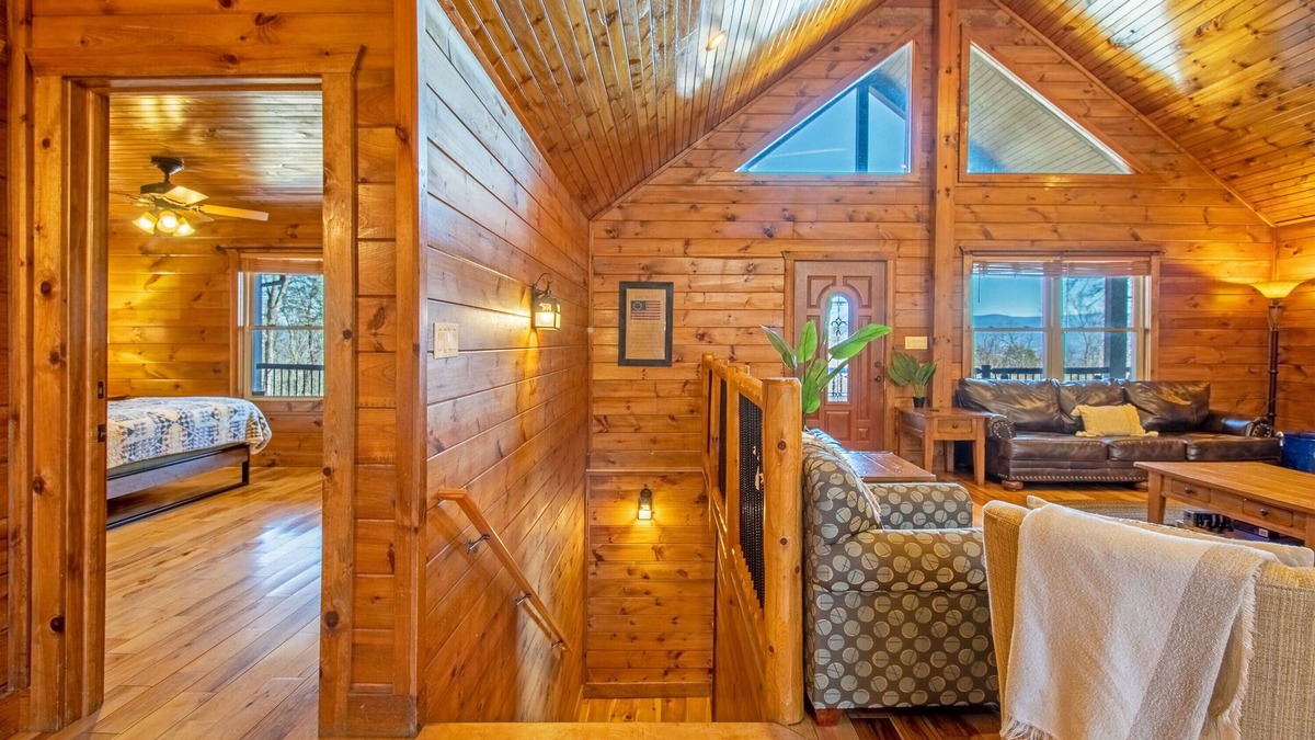 Stanley House | Company Retreat, Weddings, Mountain Views!
