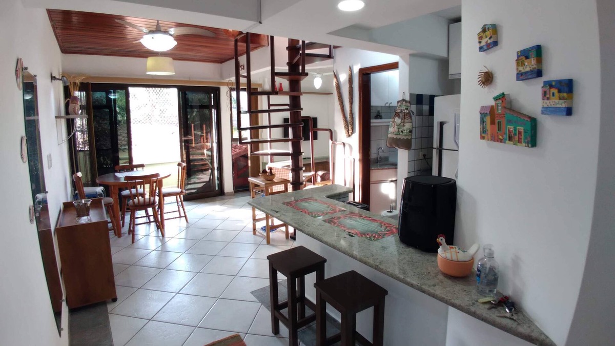 Jardim Itagua Apartment | Complete Duplex Apartment with Swimming Pool on the Itaguá Waterfront in Ubatuba