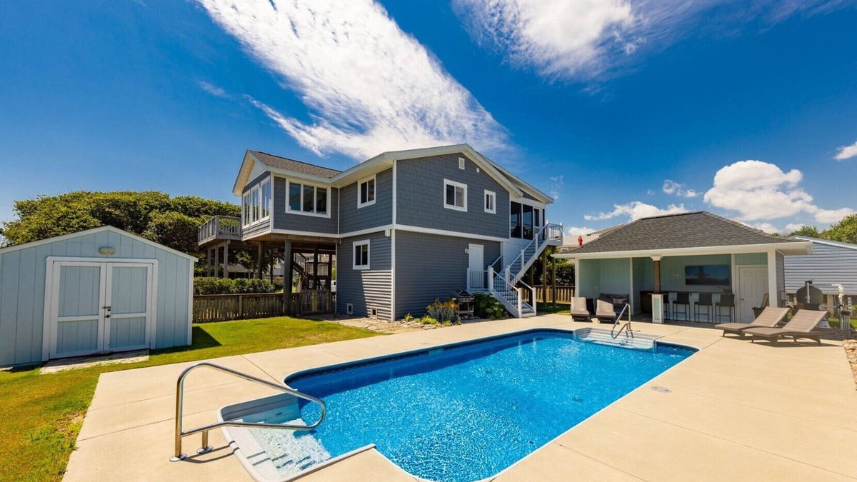 Sandbridge House | Complete Remodel-Saltwater Sanctuary- Pool,Dog Friendly- Walk 2 Beach!
