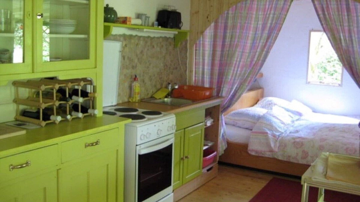 Longkamp Cabin | Completely detached, comfortable mountain hut with wood-burning stove + power supply