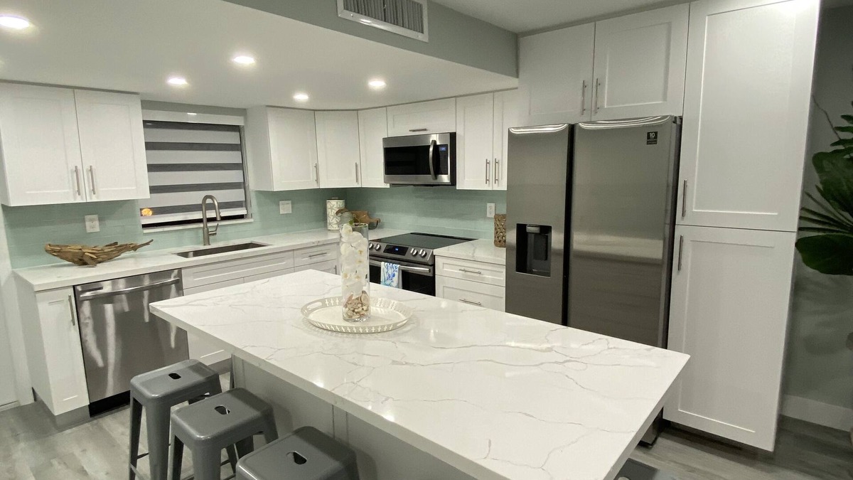 Key Largo House | Completely Remodeled 3/3 in the heart of Key Largo (Oceanside)