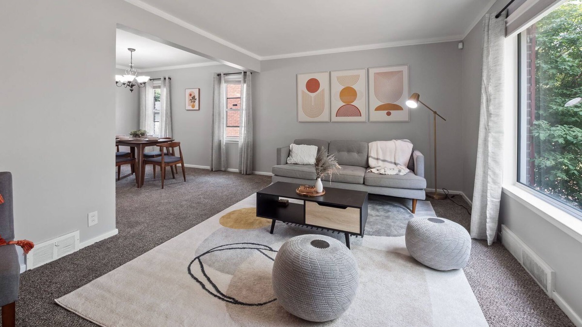 Grosse Pointe Woods House | Completely Renovated GP Oasis
