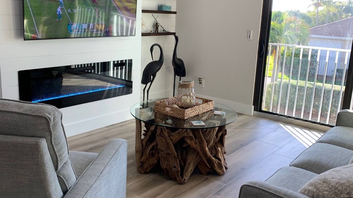 Fort Pierce Shores Villa | COMPLETEY REMODEL nWaterfront Villa, 2 bedrooms 2 Baths. Sleeps 4