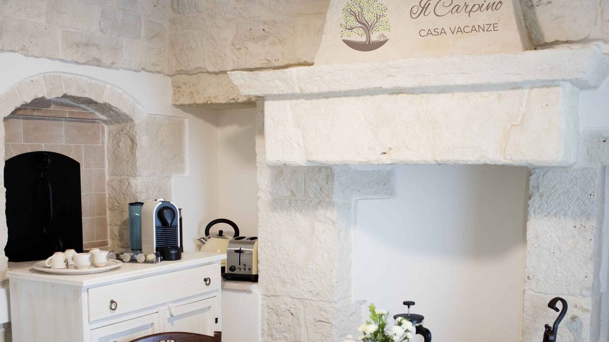 Martina Franca House | COMPLEX OF TRULLI WITH SWIMMING POOL SURROUNDED BY NATURE. GREAT LOCATION:FORNO