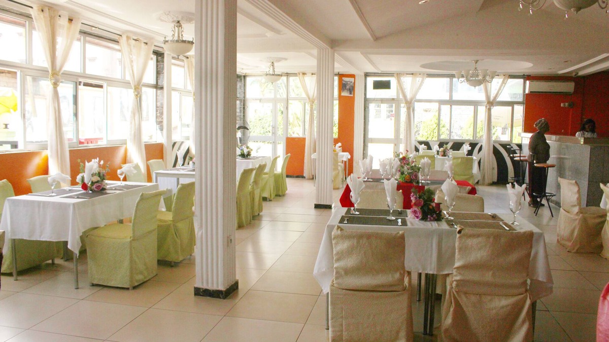 Yaounde Hotel | Complexe Hotelier St Elie