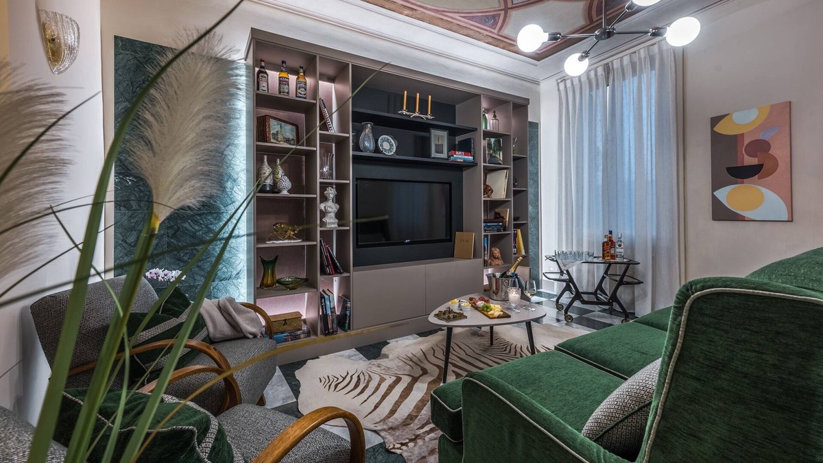 Santo Spirito Apartment | Complimentary Pasta Class & Chianti Wine Included in Authentic Oltrarno Quarter.