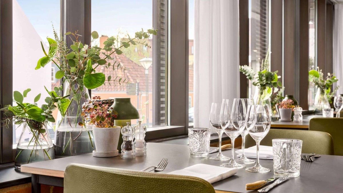 Odense Hotel | Comwell H. C. Andersen Odense Dolce by Wyndham