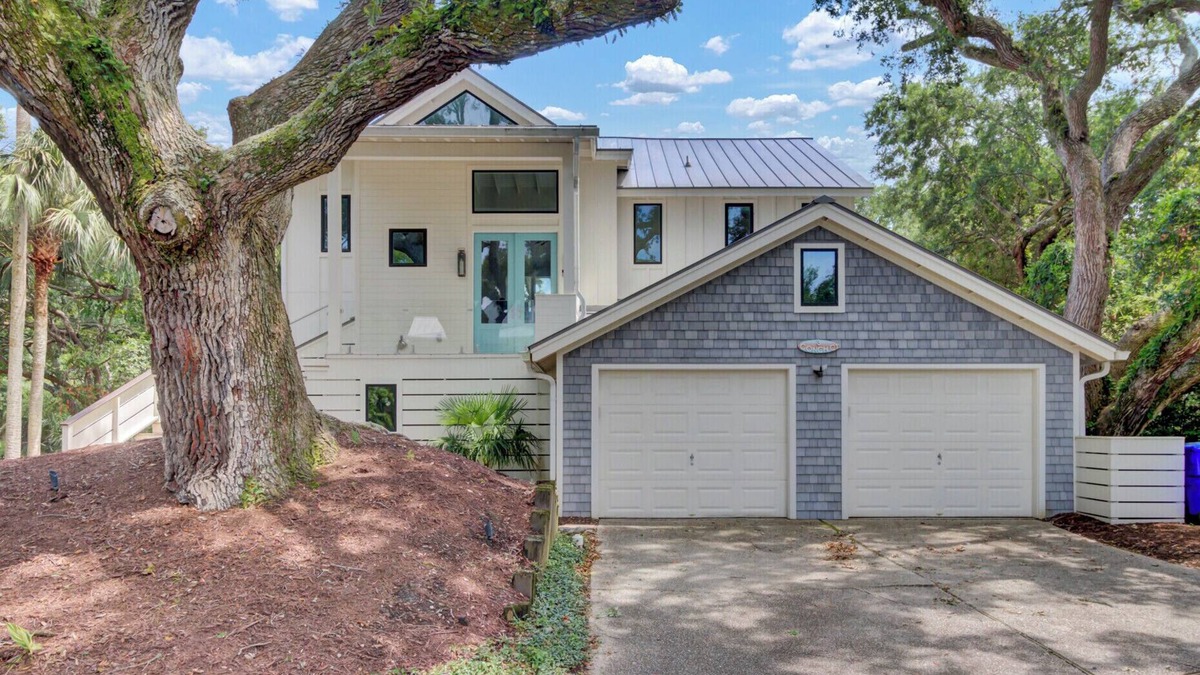 Isle of Palms House | Conch Court 3 by Wild Dunes, Ocean View Home